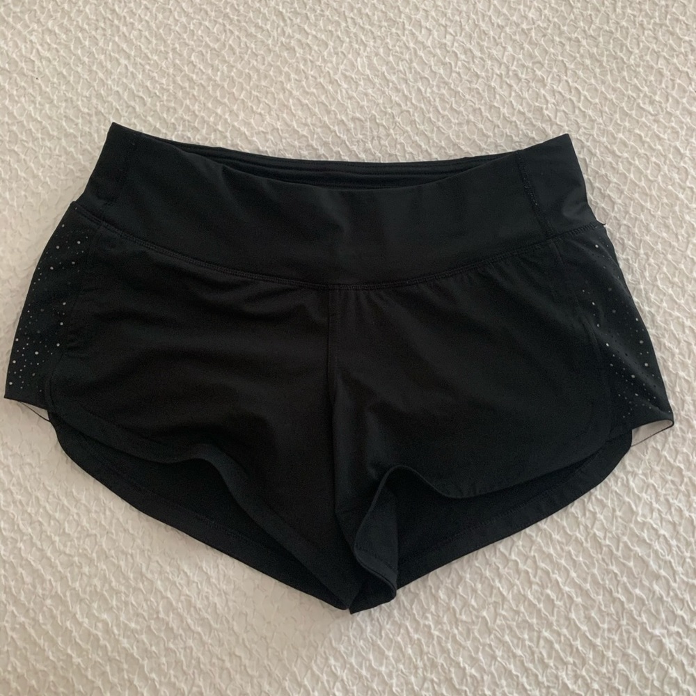 Lululemon Size 4 Shorts